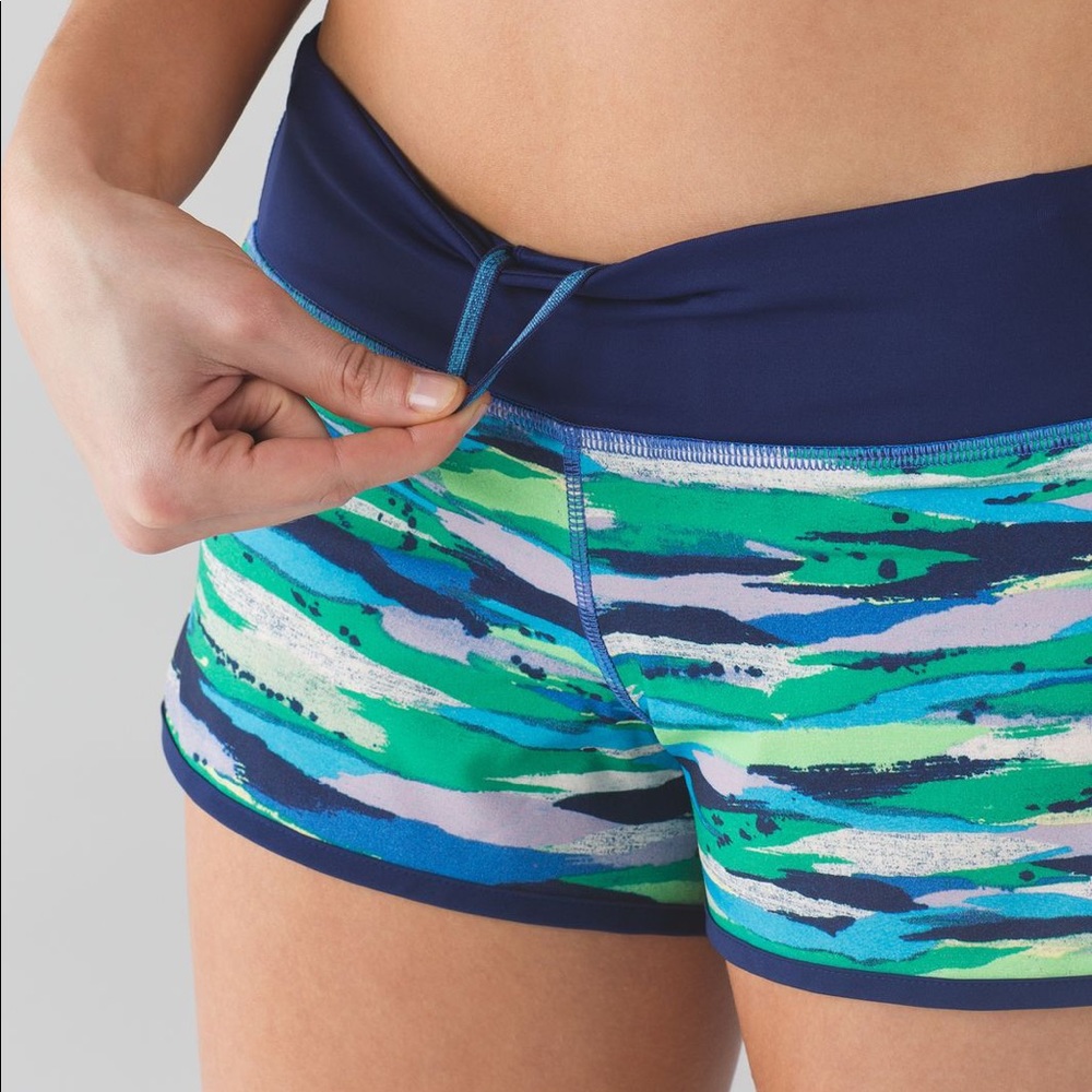 Lulu lemon speed short